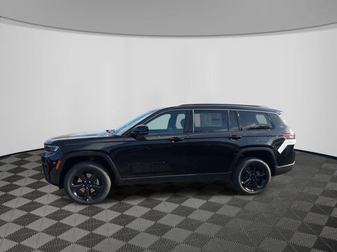 New 2026 Jeep Grand Cherokee L Limited AWD/4WD image 2