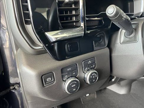 Used 2025 GMC Sierra 1500 Elevation AWD/4WD image 15