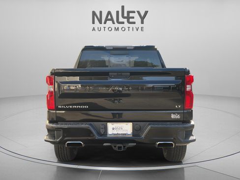 Used 2020 Chevrolet Silverado 1500 LT Trail Boss image 3