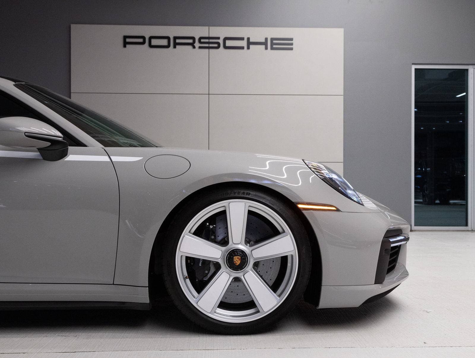 Certified 2025 Porsche 911 Turbo S AWD/4WD image 11