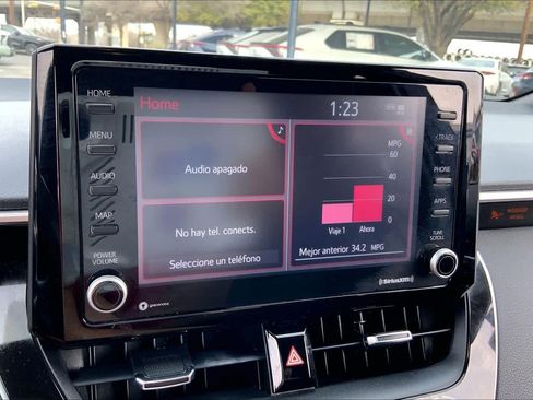 Used 2022 Toyota Corolla SE image 30