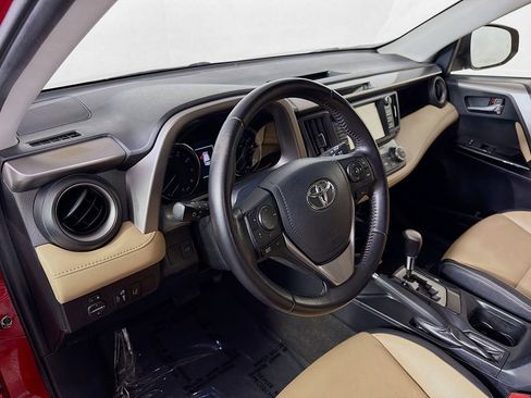 Used 2016 Toyota RAV4 Limited w/ Advanced Technology Package FWD image 10
