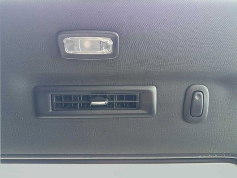 Used 2022 Chevrolet Tahoe RST w/ Luxury Package image 48