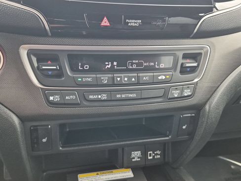 Used 2023 Honda Passport TrailSport image 22