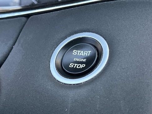 Used 2020 Land Rover Range Rover Evoque R-Dynamic S AWD/4WD image 25