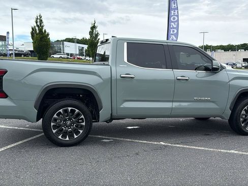 Used 2026 Toyota Tundra Limited AWD/4WD image 5