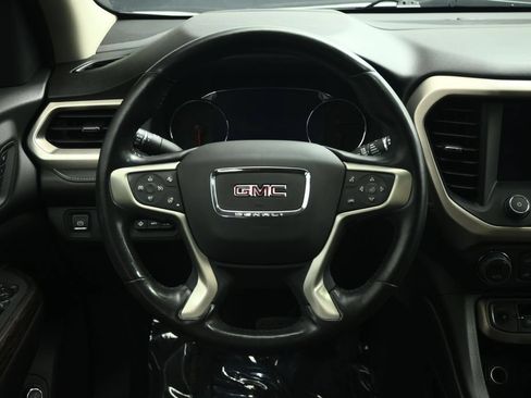 Used 2022 GMC Acadia Denali w/ Denali Ultimate Package AWD/4WD image 12