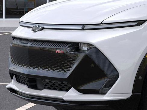 Used 2024 Chevrolet Equinox EV RS image 13