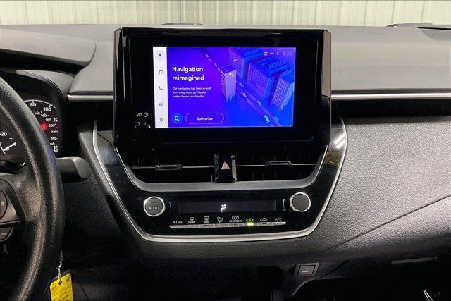 Used 2024 Toyota Corolla LE FWD image 6