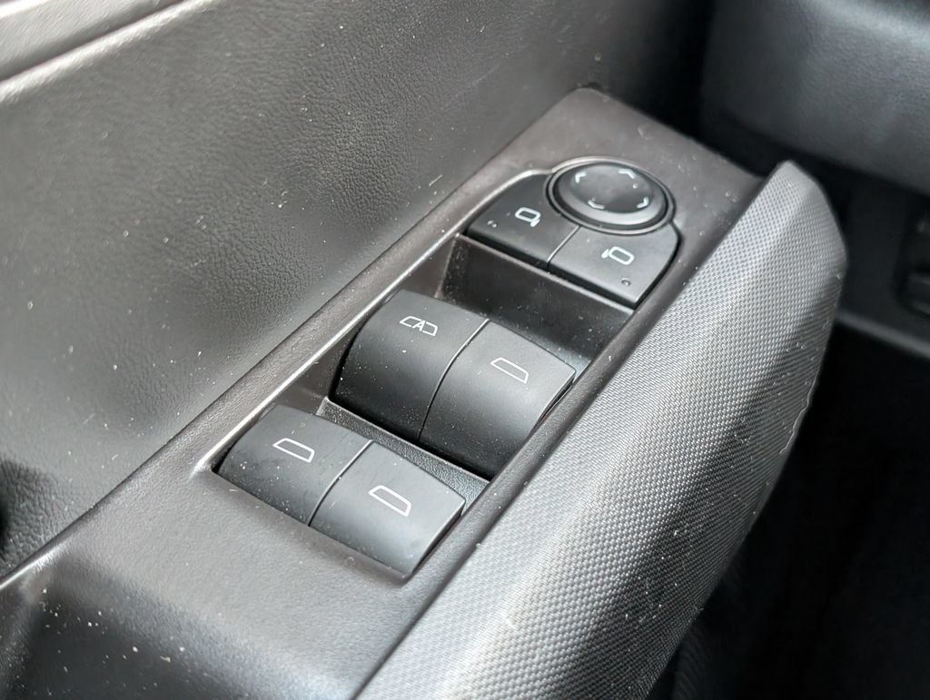 Used 2025 Chevrolet Colorado LT w/ Advanced Trailering Package RWD image 23