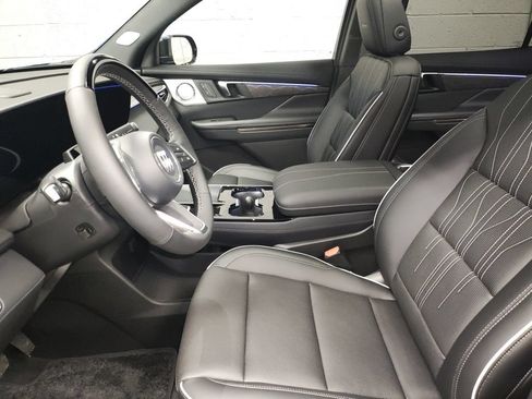 New 2026 Buick Enclave Avenir w/ Super Cruise Package FWD image 22