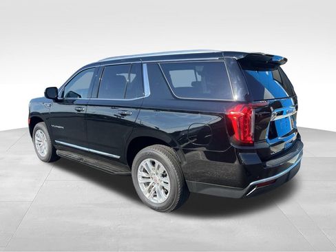 Used 2024 GMC Yukon SLT AWD/4WD image 7