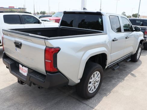 Used 2026 Toyota Tacoma SR RWD image 10