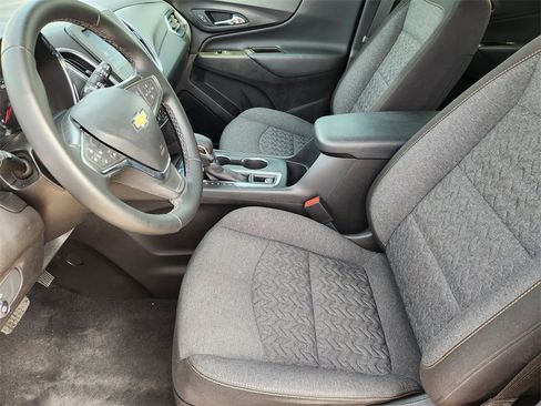 Used 2024 Chevrolet Equinox LT image 14