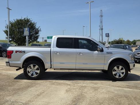 Used 2019 Ford F150 Platinum w/ Equipment Group 701A Luxury AWD/4WD image 3