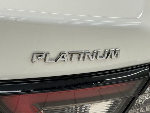 Used 2019 Nissan Maxima Platinum w/ Sport Mat Group FWD image 35
