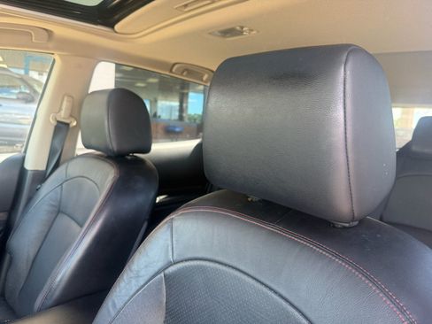Used 2012 Nissan Rogue SL AWD/4WD image 11