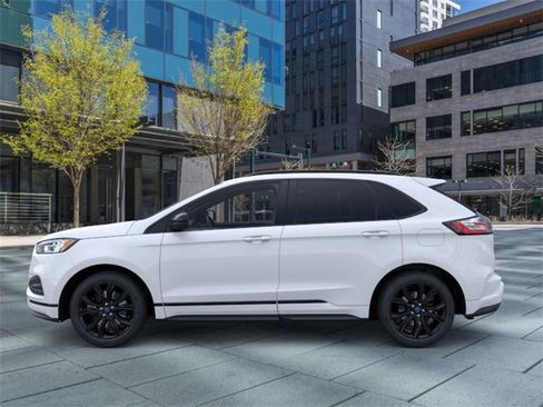 New 2024 Ford Edge SE w/ Black Appearance Package image 3