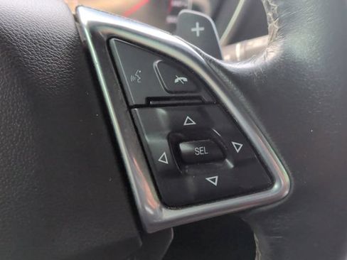 Used 2022 Chevrolet Camaro LT RWD image 18