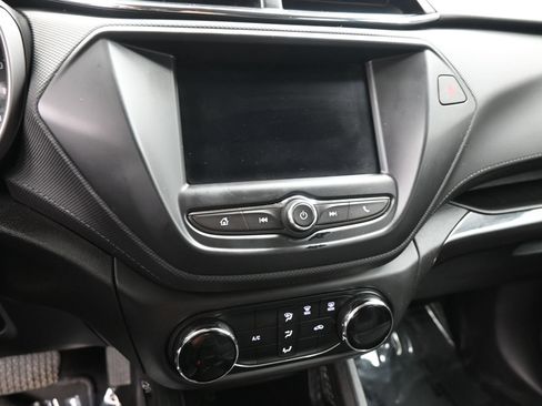 Used 2023 Chevrolet TrailBlazer LS FWD image 15