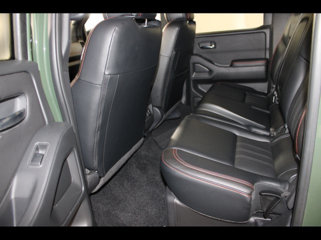 Used 2023 Nissan Frontier PRO-4X w/ Pro-4X Premium Package AWD/4WD image 12