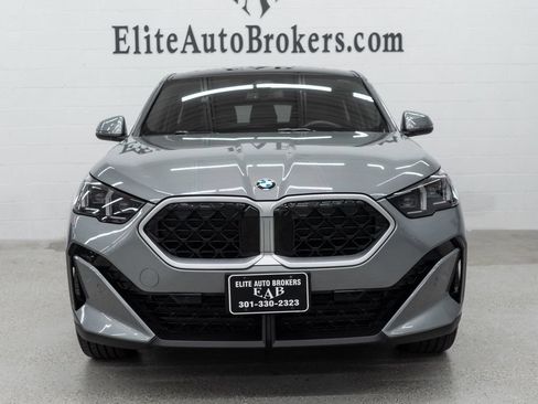 Used 2026 BMW X2 xDrive28i w/ Convenience Package AWD/4WD image 3