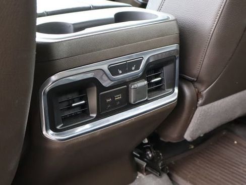 Used 2023 GMC Sierra 2500 Denali w/ Denali Ultimate Package AWD/4WD image 18