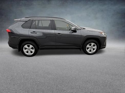 Used 2020 Toyota RAV4 XLE w/ Convenience Package AWD/4WD image 7