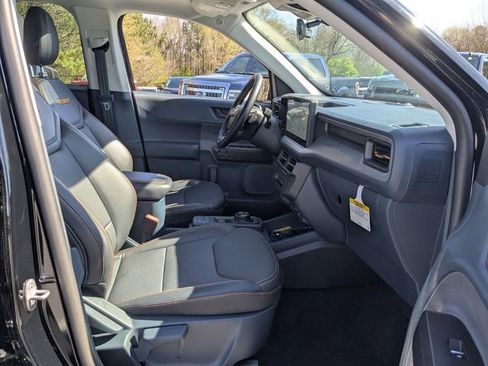 New 2025 Ford Maverick Tremor image 24