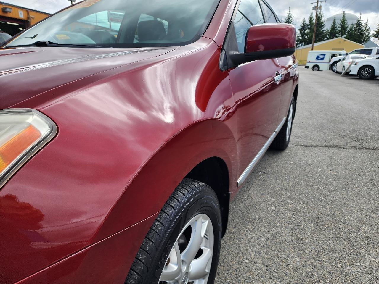Used 2011 Nissan Rogue SV AWD/4WD image 29