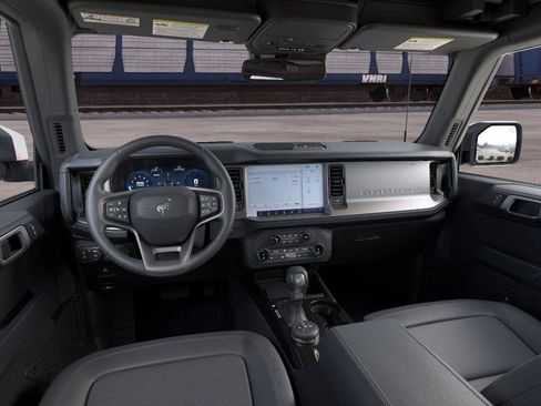 New 2026 Ford Bronco Outer Banks AWD/4WD image 9