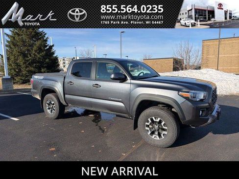 Certified 2022 Toyota Tacoma TRD Off-Road w/ Technology Package image 1