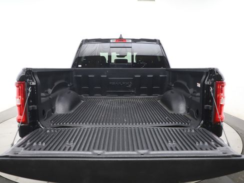 Used 2025 RAM 1500 Laramie image 16