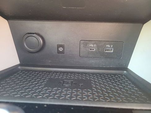 Certified 2022 Nissan Pathfinder Platinum w/ Cargo Package image 26