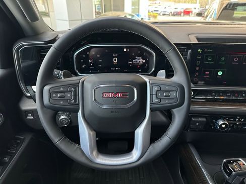 New 2026 GMC Sierra 1500 Elevation image 18