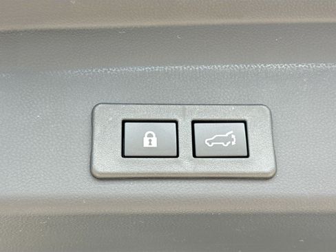 New 2026 Subaru Ascent Limited image 14