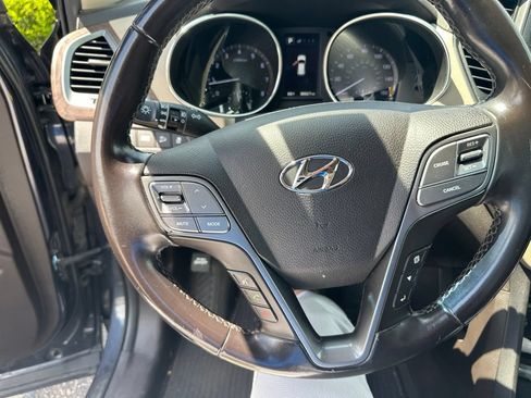Used 2018 Hyundai Santa Fe Sport FWD image 9