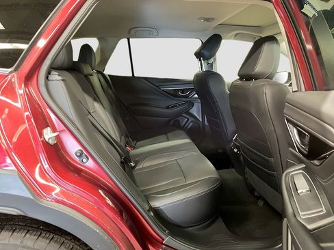 Used 2024 Subaru Outback Limited image 30