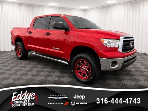 Used 2013 Toyota Tundra 2WD CrewMax w/ Tow Pkg image 1