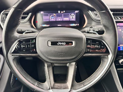 Used 2021 Jeep Grand Cherokee L Overland w/ Luxury Tech Group IV image 16