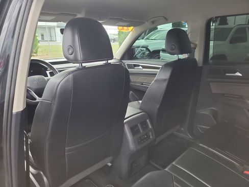 Used 2022 Volkswagen Atlas SE AWD/4WD image 11
