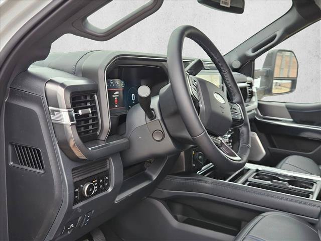 New 2026 Ford F250 Platinum AWD/4WD image 3