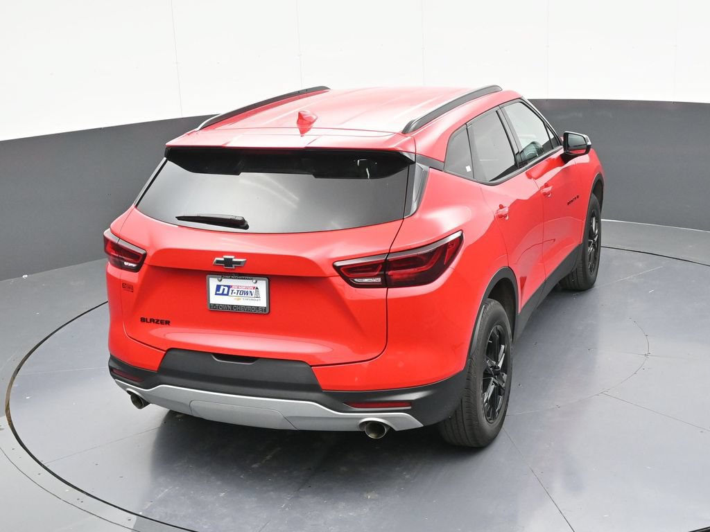 Used 2024 Chevrolet Blazer LT w/ Midnight/Sport Edition FWD image 55