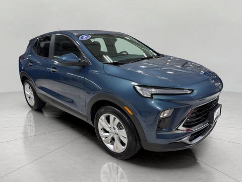 Certified 2024 Buick Encore GX Preferred w/ Comfort Package image 1