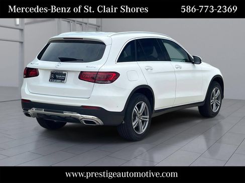 Used 2021 Mercedes-Benz GLC 300 4MATIC image 4