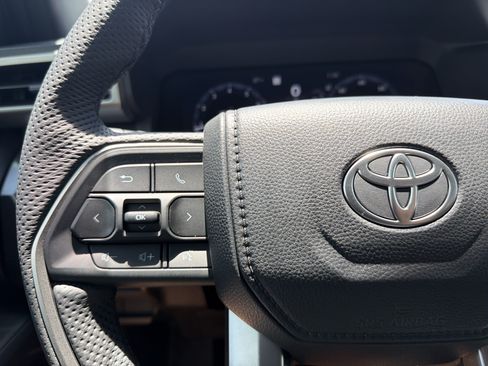New 2026 Toyota Tacoma TRD Off-Road AWD/4WD image 27