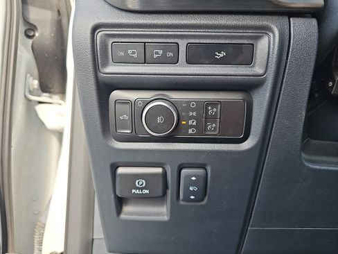 Used 2023 Ford F150 Lariat AWD/4WD image 29