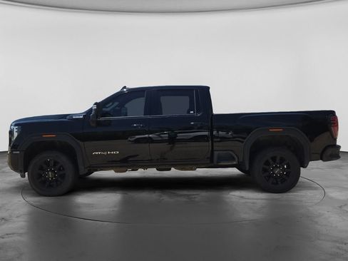Used 2025 GMC Sierra 2500 AT4 AWD/4WD image 7