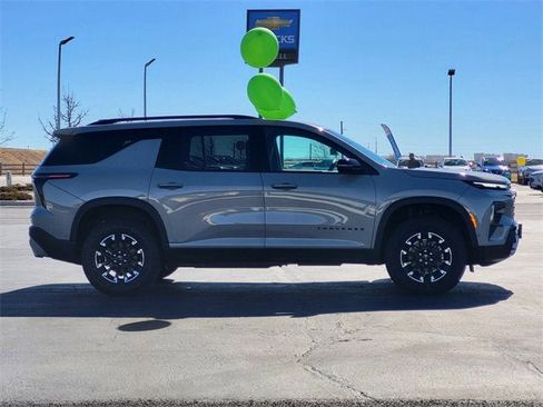 New 2026 Chevrolet Traverse Z71 w/ Enhanced Driving Package image 4