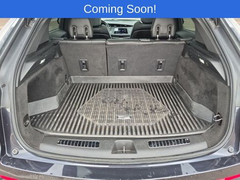 Used 2023 Cadillac XT4 Sport w/ Cold Weather Package AWD/4WD image 34